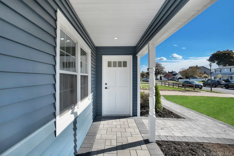 23 Chase Lane, Levittown, NY 11756 - Image #3