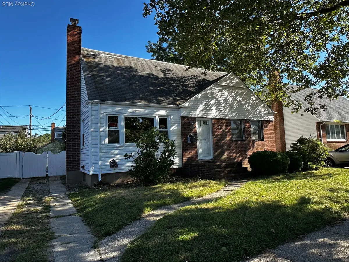 843 Jerusalem Avenue, Merrick, NY 11566 - Image #1