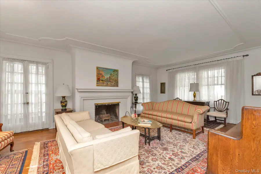 57 Beacon Hill Road, Port Washington, NY 11050 - Image #2