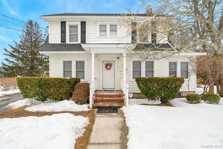 205 Jayne Avenue, Patchogue, NY 11772 - #2