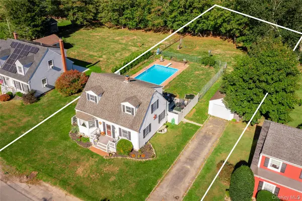 28 (aka 710) Sound Road, Greenport, NY 11944