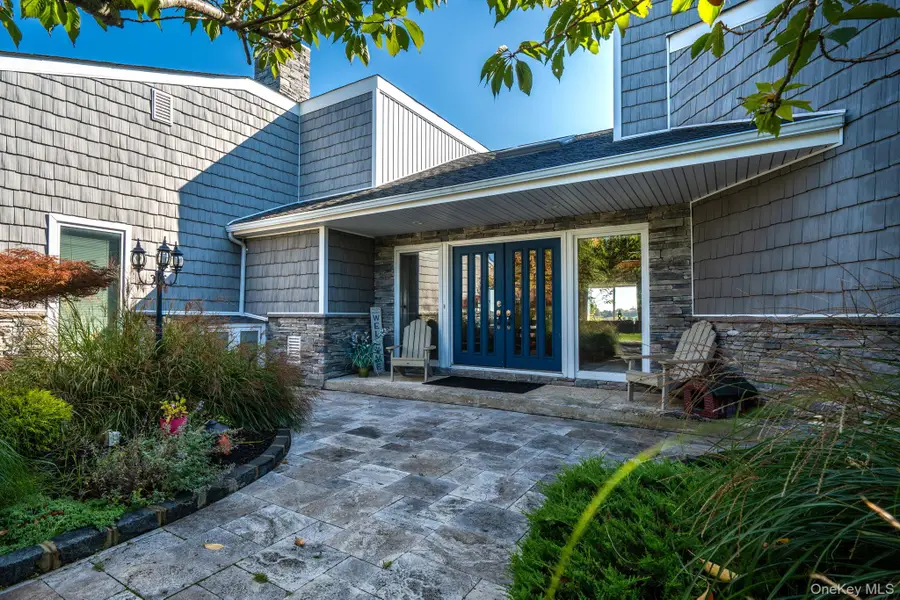 175 The Helm, East Islip, NY 11730 - Image #2