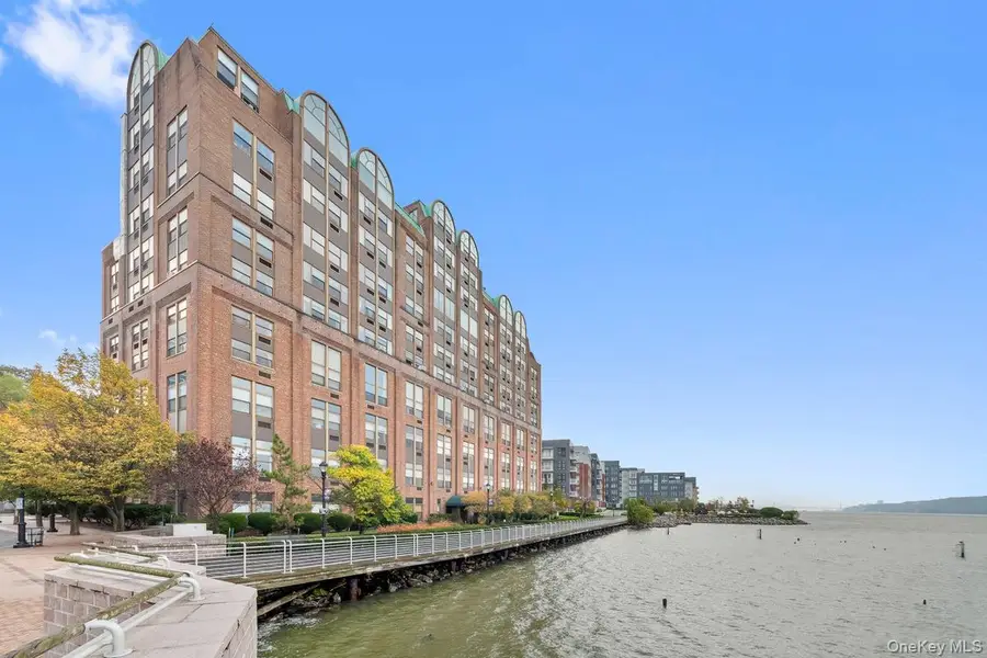 23 Water Grant Street #4J, Yonkers, NY 10701 - Image #2