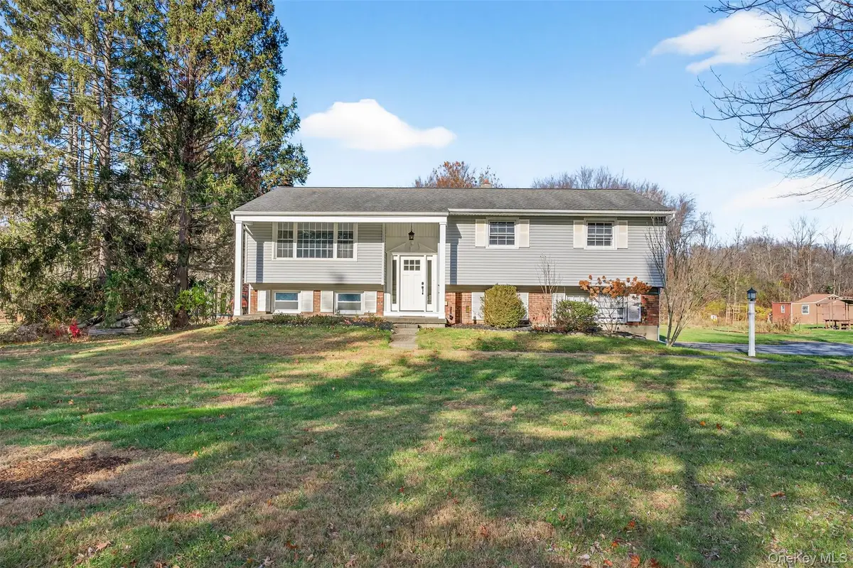 26 Miller Drive, Hopewell Junction, NY 12533 - Image #1