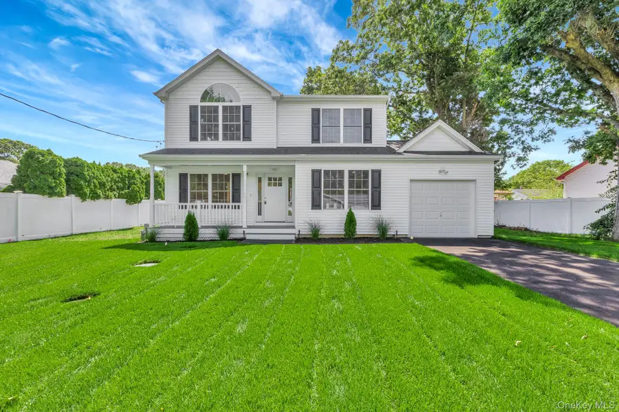 112 Chanel Drive E, Shirley, NY 11967 - #3