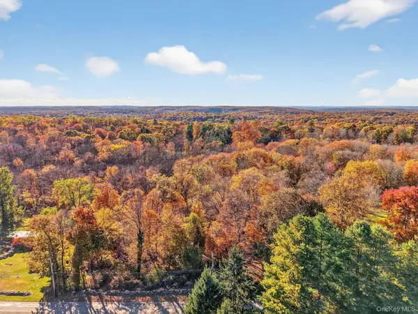 26 Elmwood Road, South Salem, NY 10590