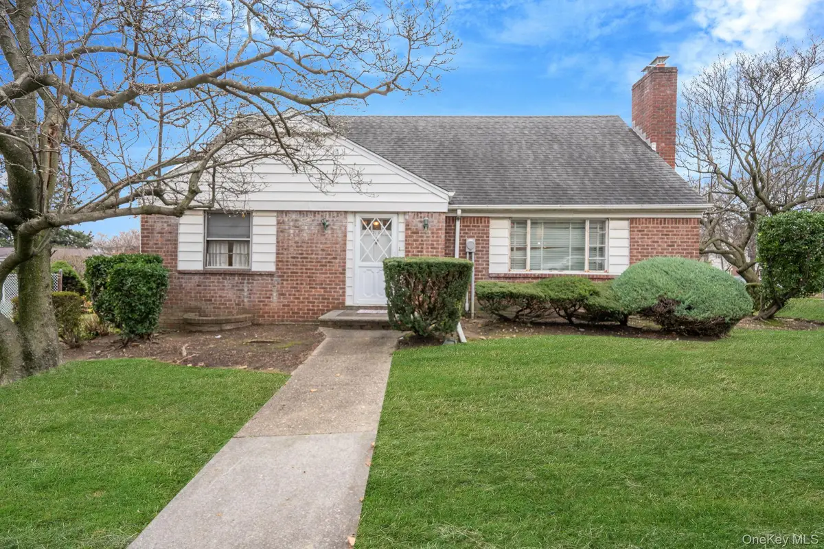 23106 Union Turnpike, Bellerose Manor, NY 11427 - Image #1