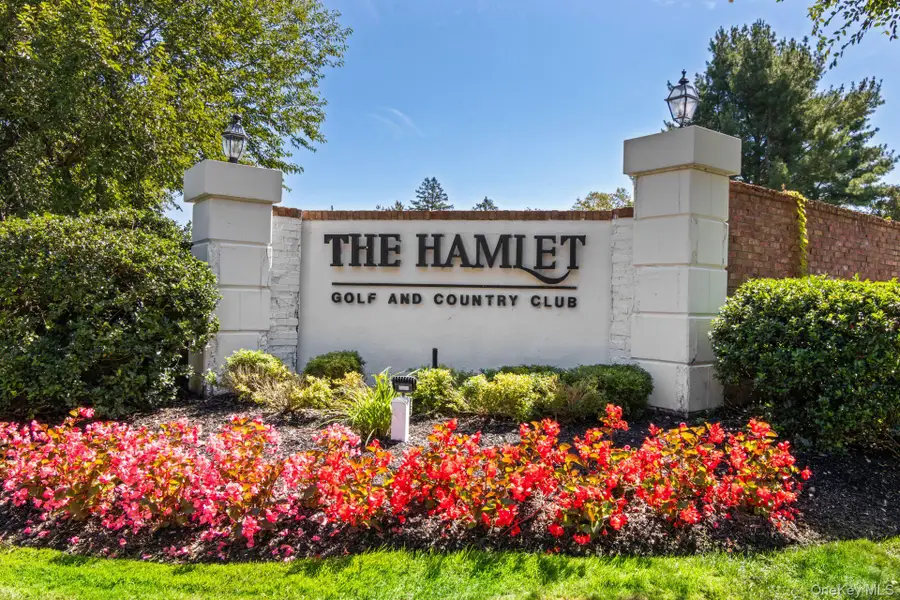 89 Hamlet Drive, Commack, NY 11725 - Image #3