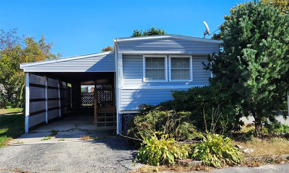 75 Minuteman Drive, Bohemia, NY 11716 - Image #1