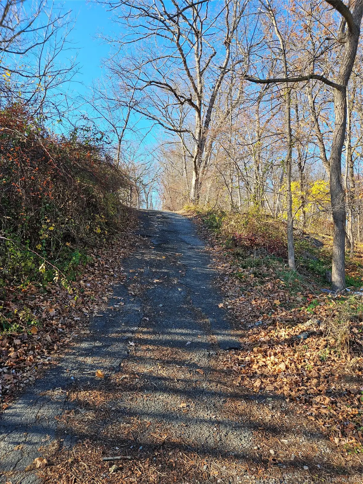 35 Apple Street, Sloatsburg, NY 10974 - #1