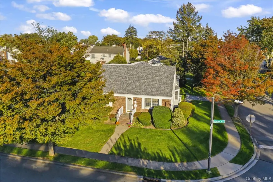 59 Linden Boulevard, Hicksville, NY 11801 - #3