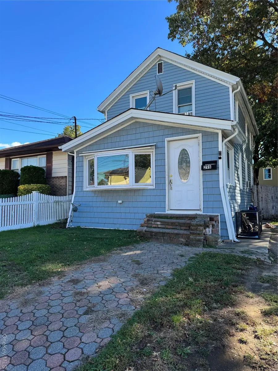 296 Harvard Street, Hempstead, NY 11550 - Image #2