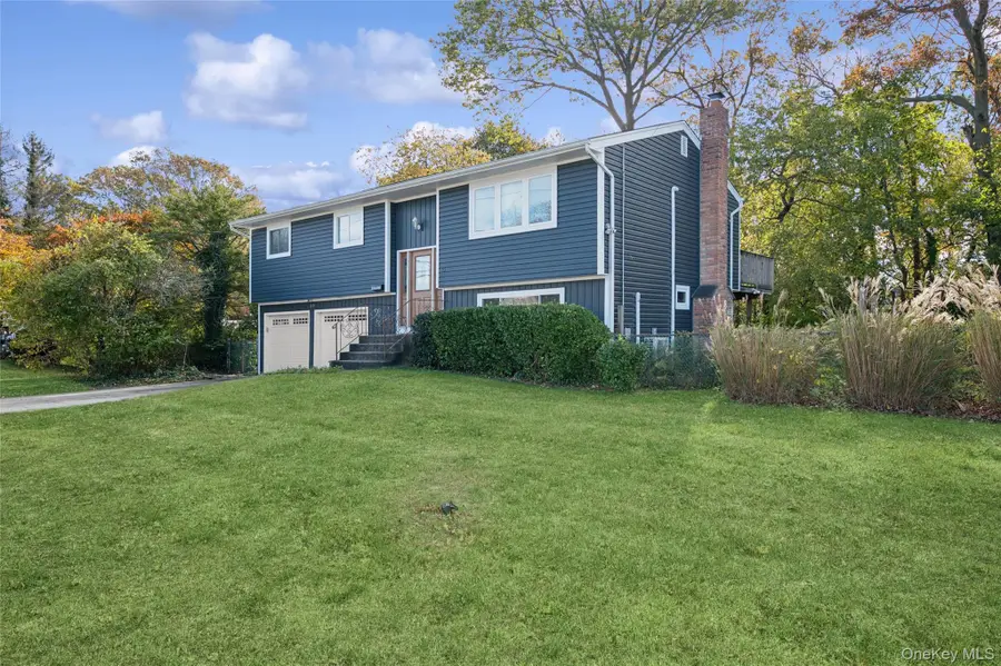 80 Andrew Avenue, Islip Terrace, NY 11752 - Image #3