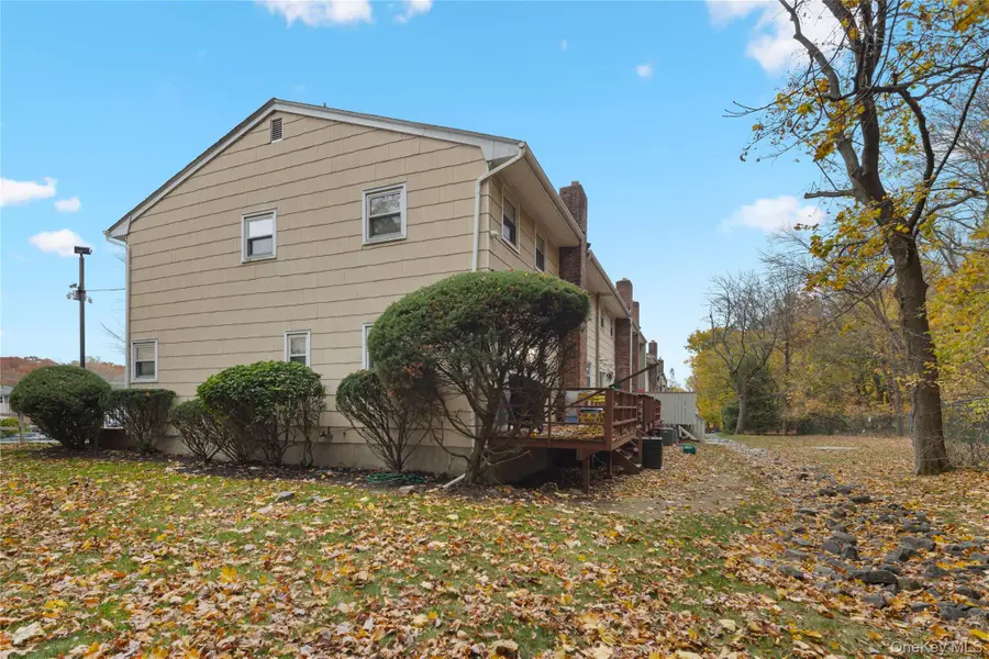 81 Sharon Drive, Spring Valley, NY 10977 - Image #3