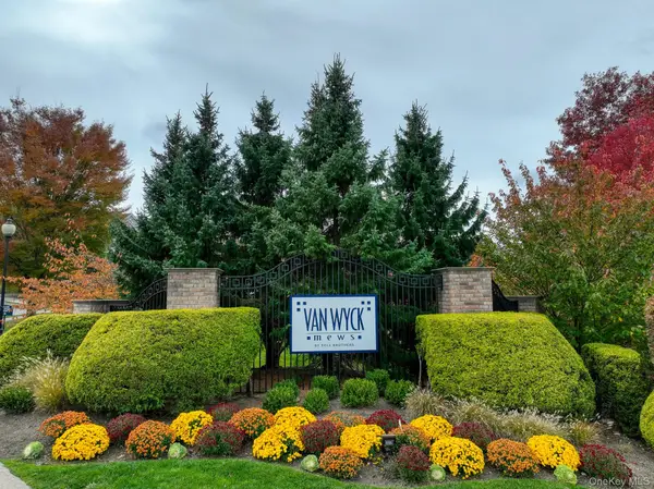 919 Saratoga Lane, Fishkill, NY 12524