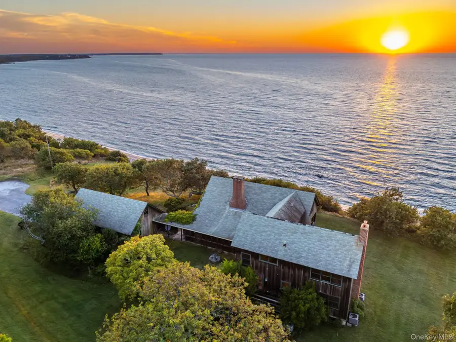 Address Withheld By Seller, East Marion, NY 11939 - #2