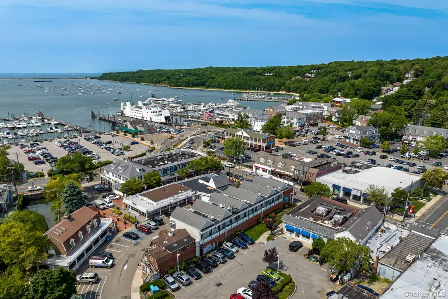 101 Longfellow Lane, Port Jefferson, NY 11777 - #3