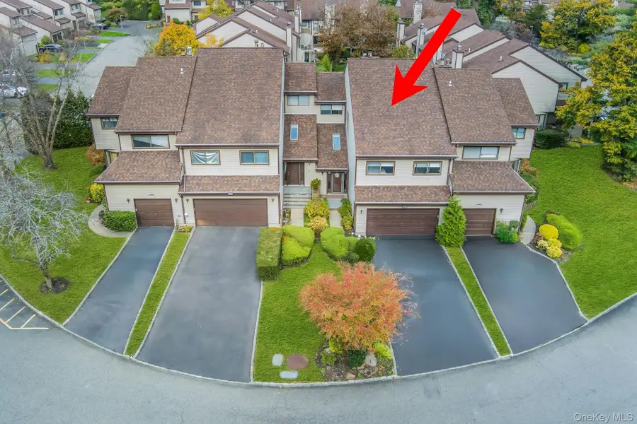 31 The Glen #31, Glen Head, NY 11545 - #3