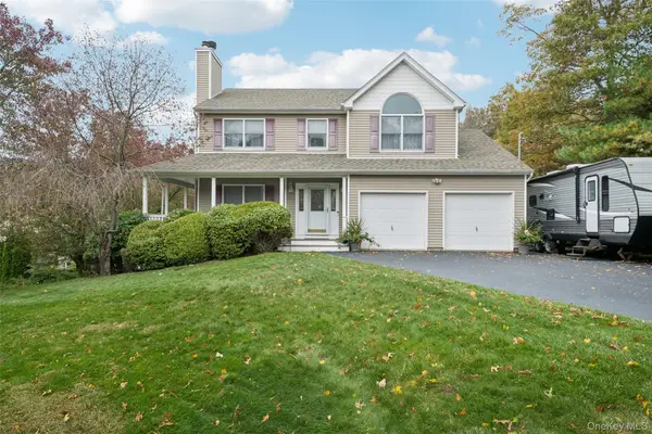 23 Franklin Road, Sound Beach, NY 11789