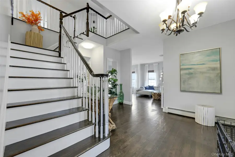 4 Camelback Road, Chester, NY 10918 - Image #2