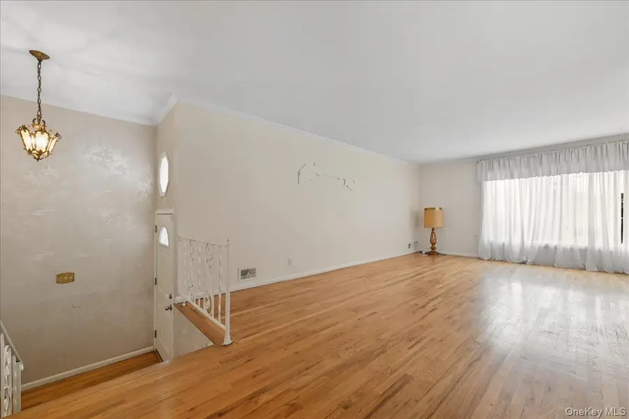 160-31 24th Avenue, Whitestone, NY 11357 - Image #3