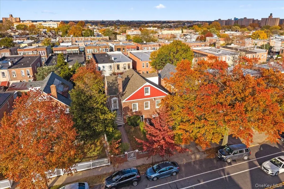 945 E 222nd Street, Bronx, NY 10469 - Image #1