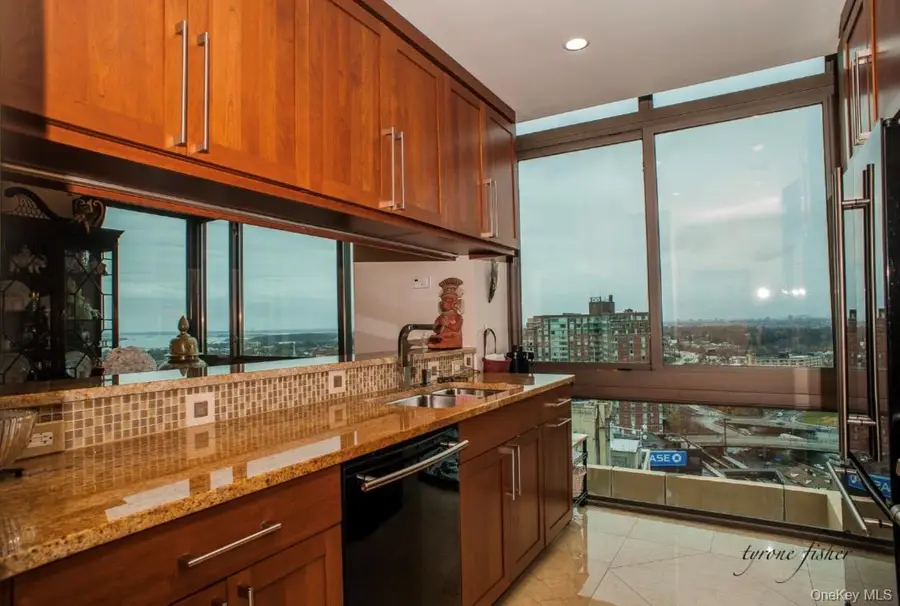 175 Huguenot Street #2403, New Rochelle, NY 10801 - Image #3