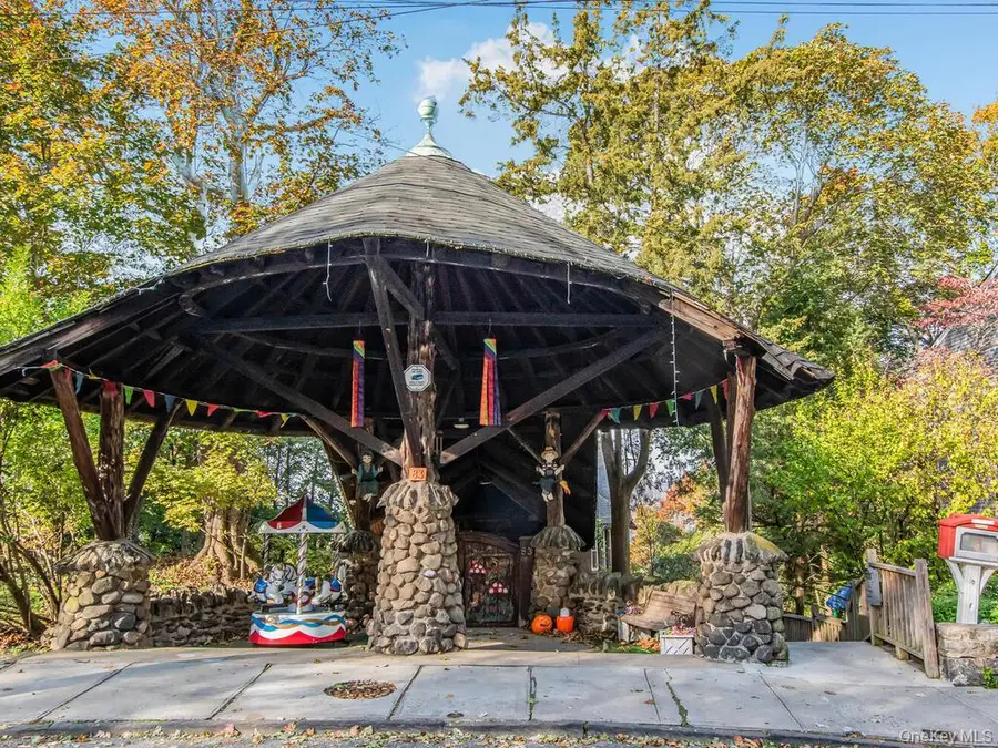 83 Alta Avenue, Yonkers, NY 10705 - Image #3