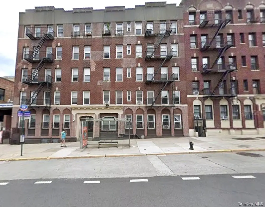 550 Fort Washington Ave #4E, New York, NY 10033 - Image #1