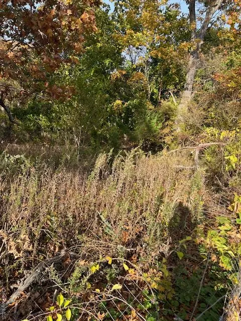 134 Old Quogue Road, Riverside, NY 11901