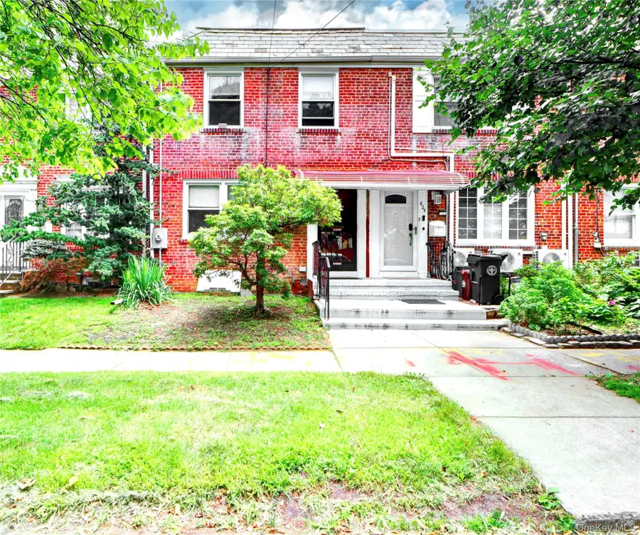 623 159th Street, Whitestone, NY 11357 - Image #3