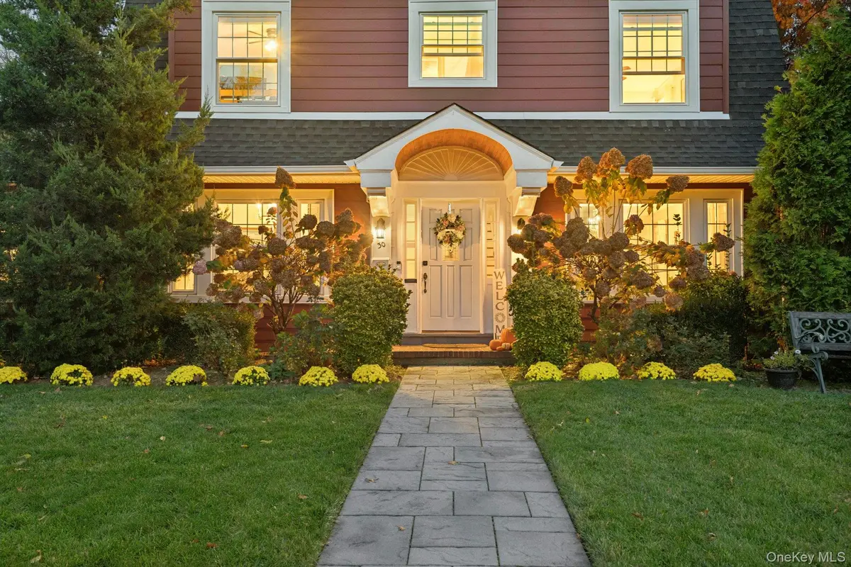 30 School Street, East Williston, NY 11596 - Image #1