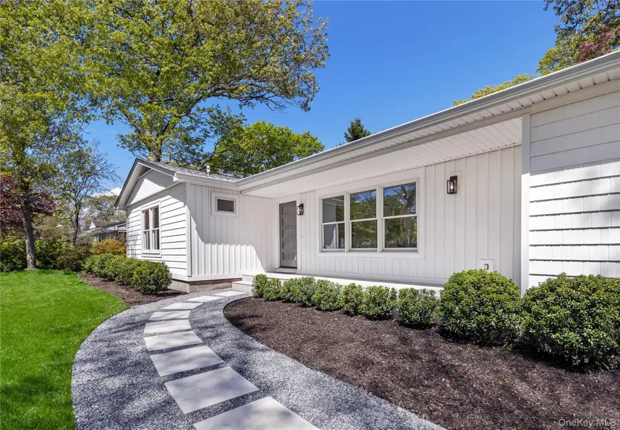 4 Pine Tree Court, East Quogue, NY 11942 - Image #2