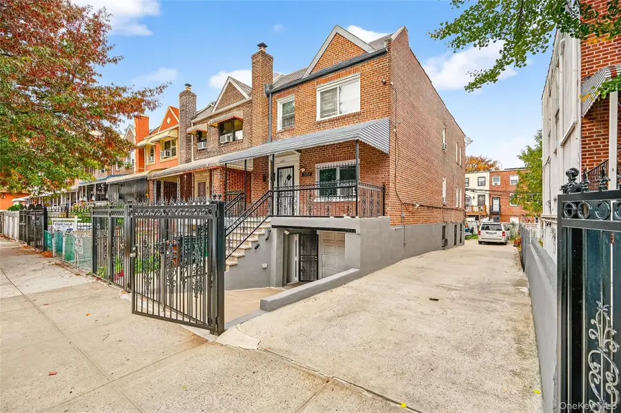 1052 Evergreen Avenue, Bronx, NY 10472 - Image #2