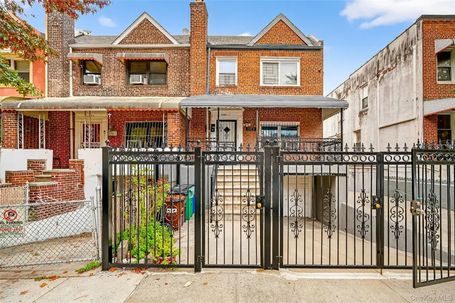 1052 Evergreen Avenue, Bronx, NY 10472 - Image #3