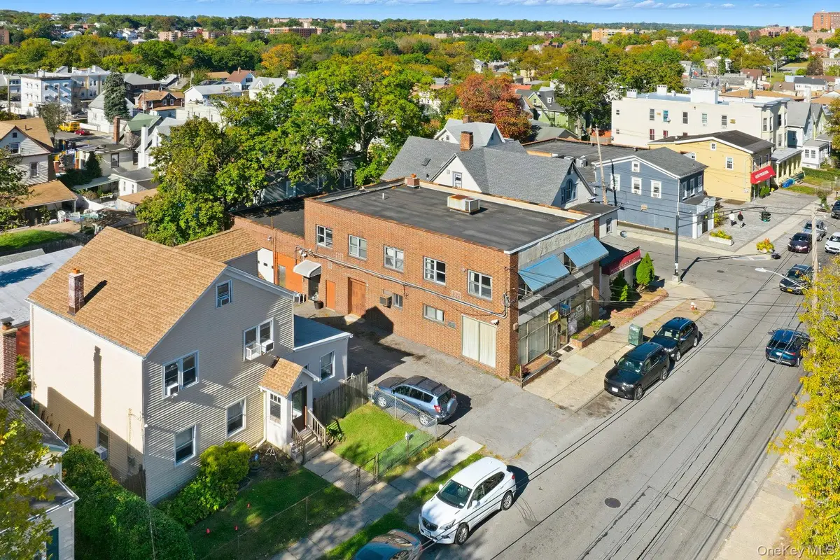 124 W Lincoln Avenue, Mount Vernon, NY 10550 - Image #1