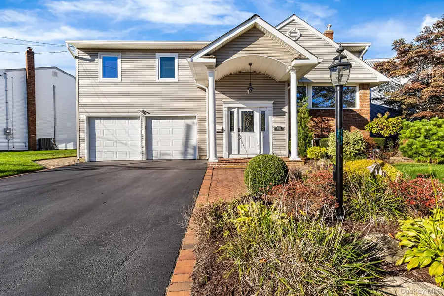 3034 Bond Drive, Merrick, NY 11566 - Image #2