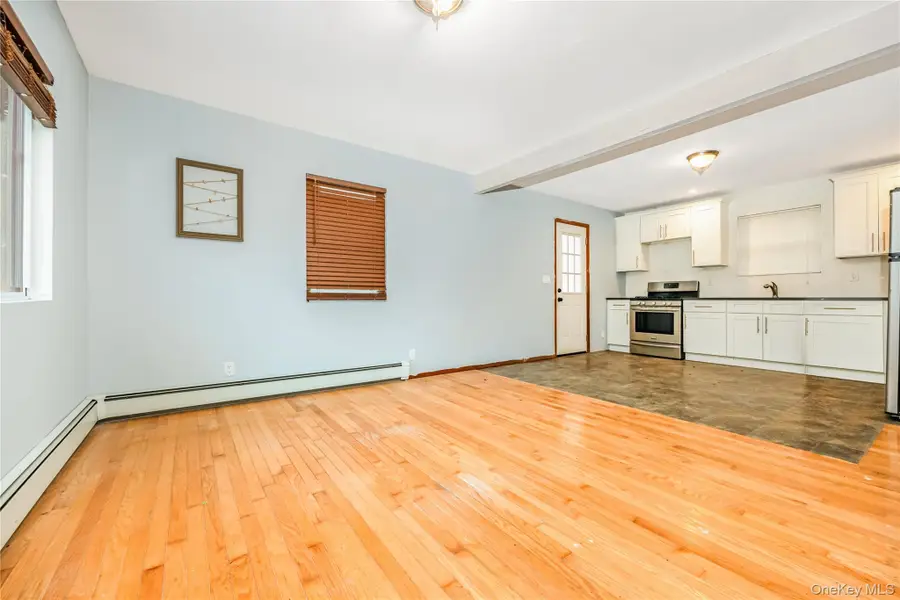 1137 Namdac Avenue, Bay Shore, NY 11706 - Image #2