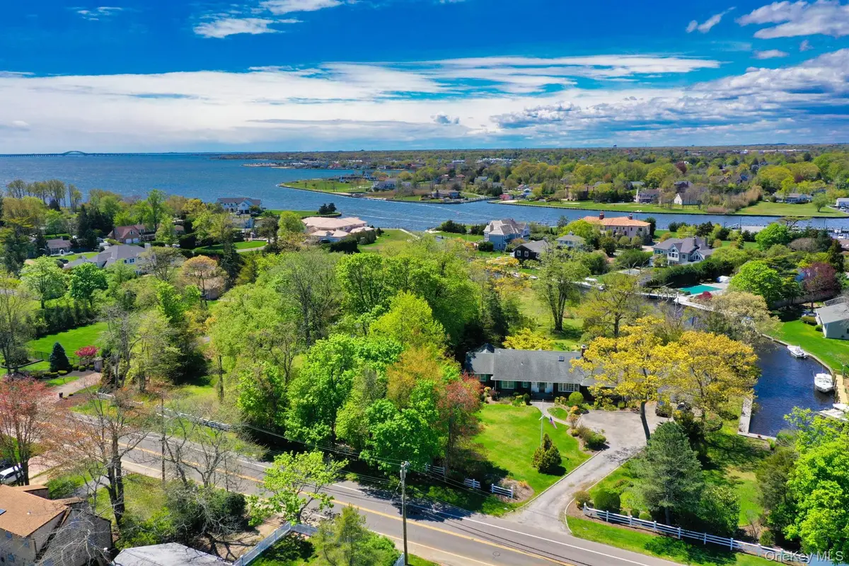 272 Ocean Avenue, Islip, NY 11751 - Image #1