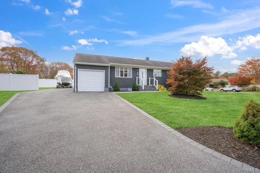 1584 Church Street, Holbrook, NY 11741 - Image #2