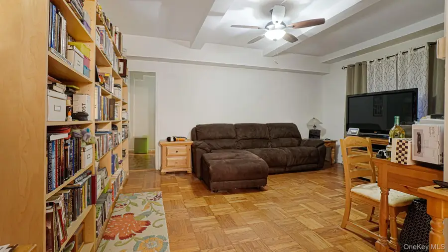 2075 Saint Raymond Avenue #5H, Bronx, NY 10462 - Image #3