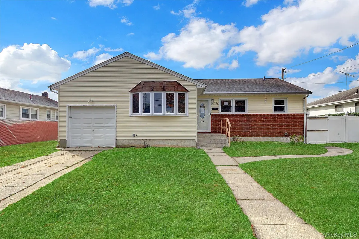 236 Boundary Avenue, Massapequa, NY 11758 - Image #1