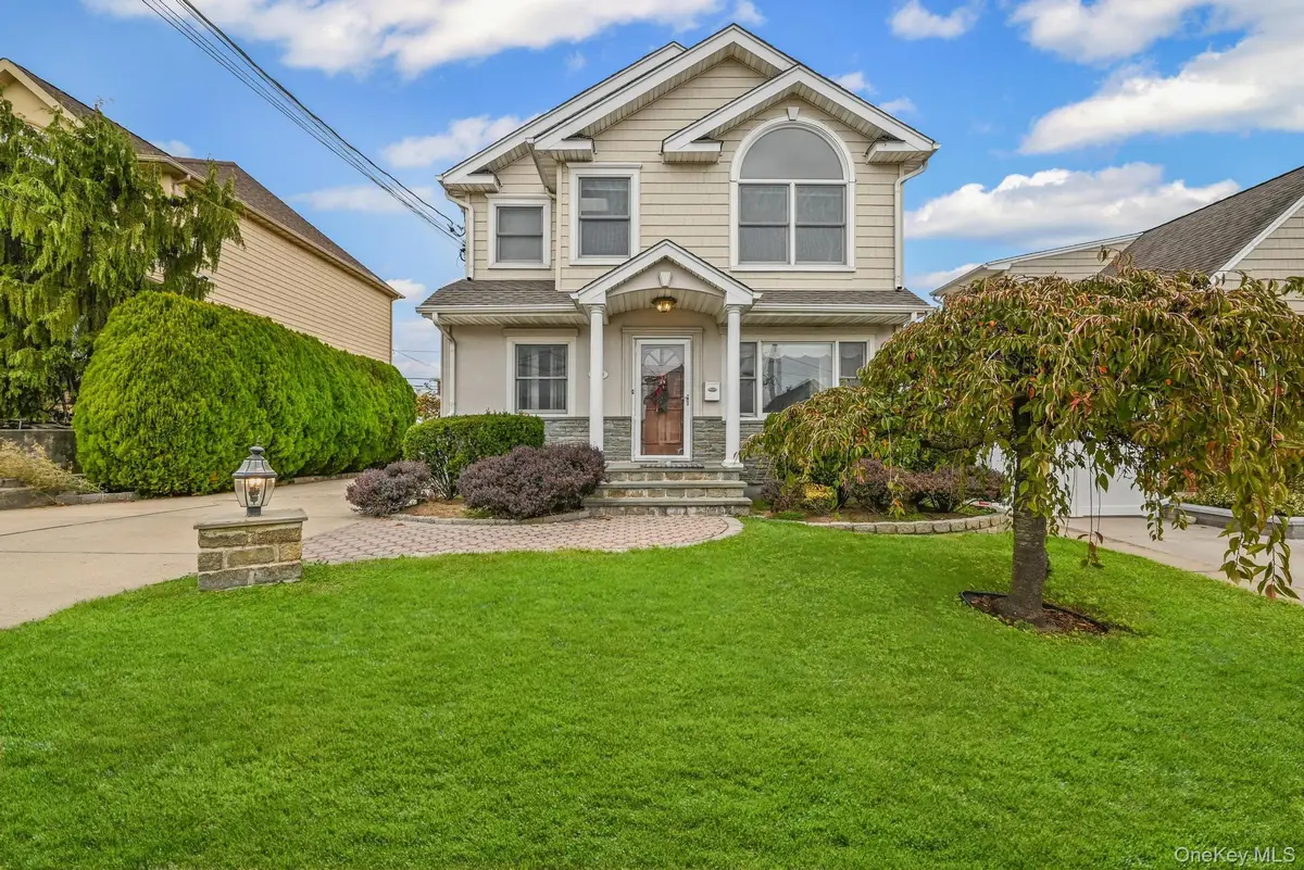 850 First Avenue, Franklin Square, NY 11010 - Image #1