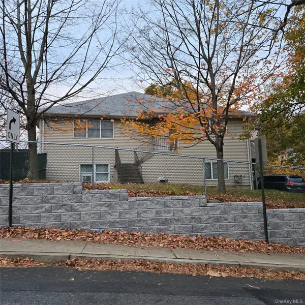 1 Blauvelt Road, Monsey, NY 10952