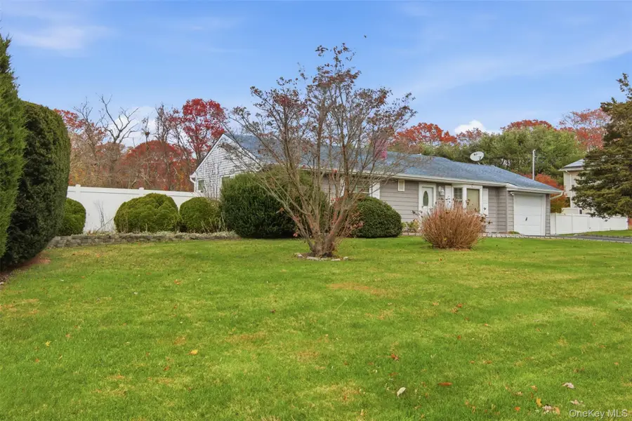 143 Jamaica Avenue, Medford, NY 11763 - Image #2