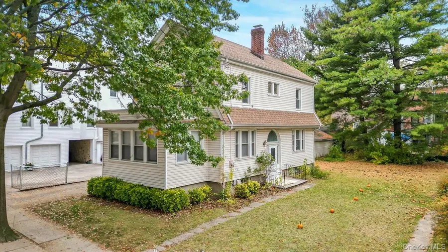 215 East 235th Street, Bronx, NY 10470 - Image #2