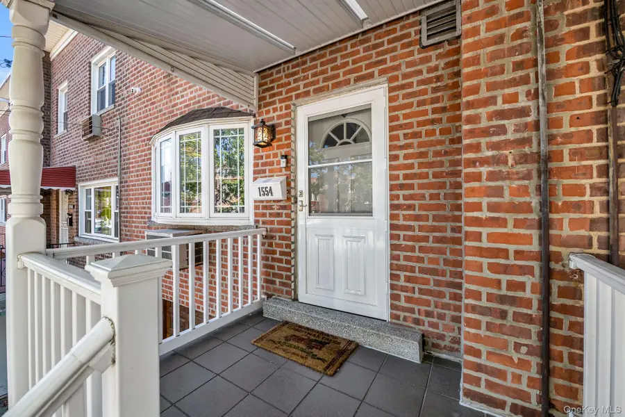 1554 Mcdonald Street, Bronx, NY 10461 - Image #3