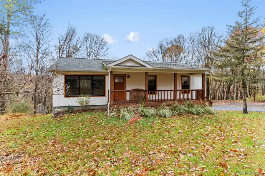 104 Susan Drive, Poughquag, NY 12570 - Image #2