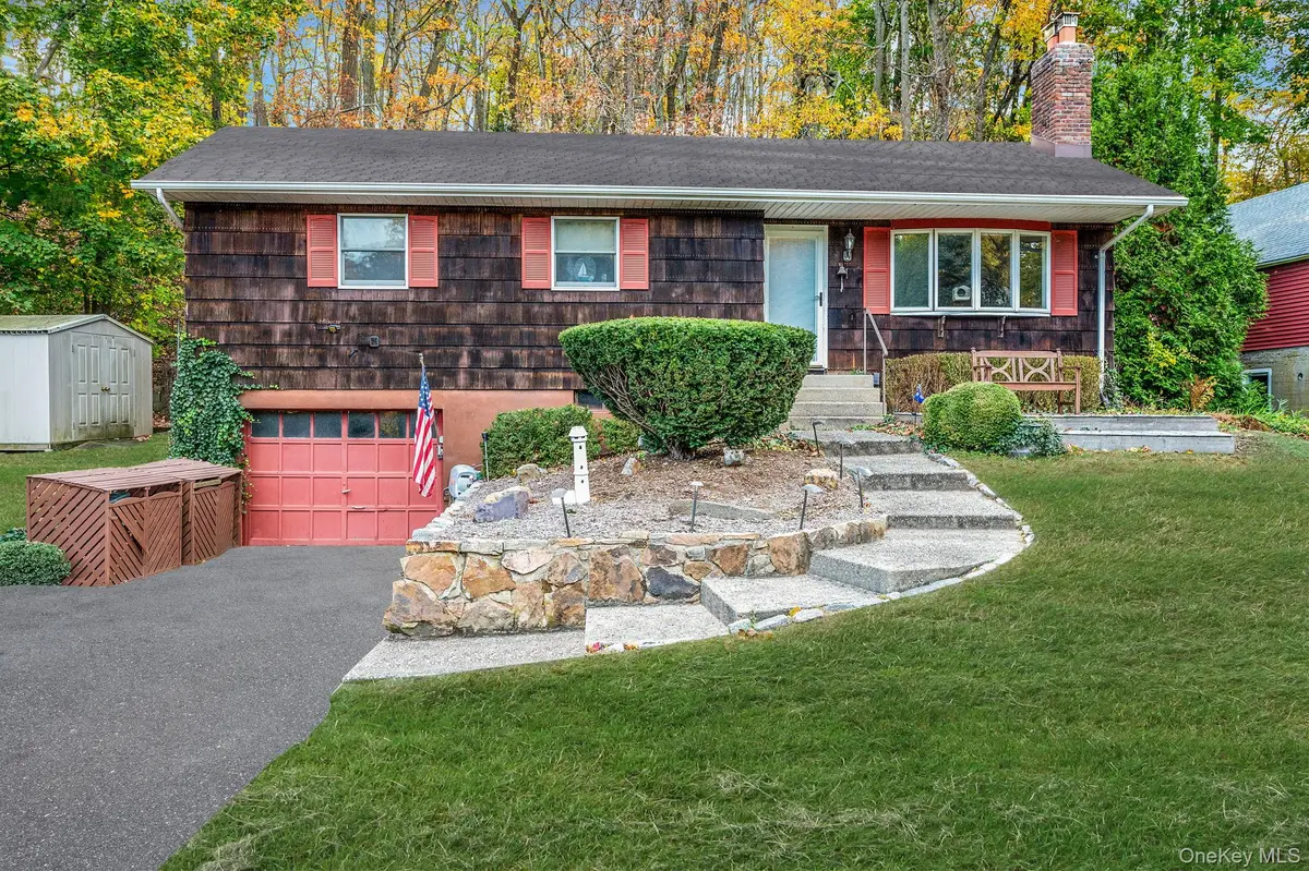 293 Vernon Valley Road, Northport, NY 11768 - Image #1