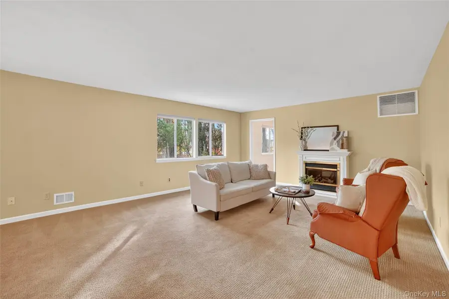 170 Long Hill Drive #A, Yorktown Heights, NY 10598 - Image #2